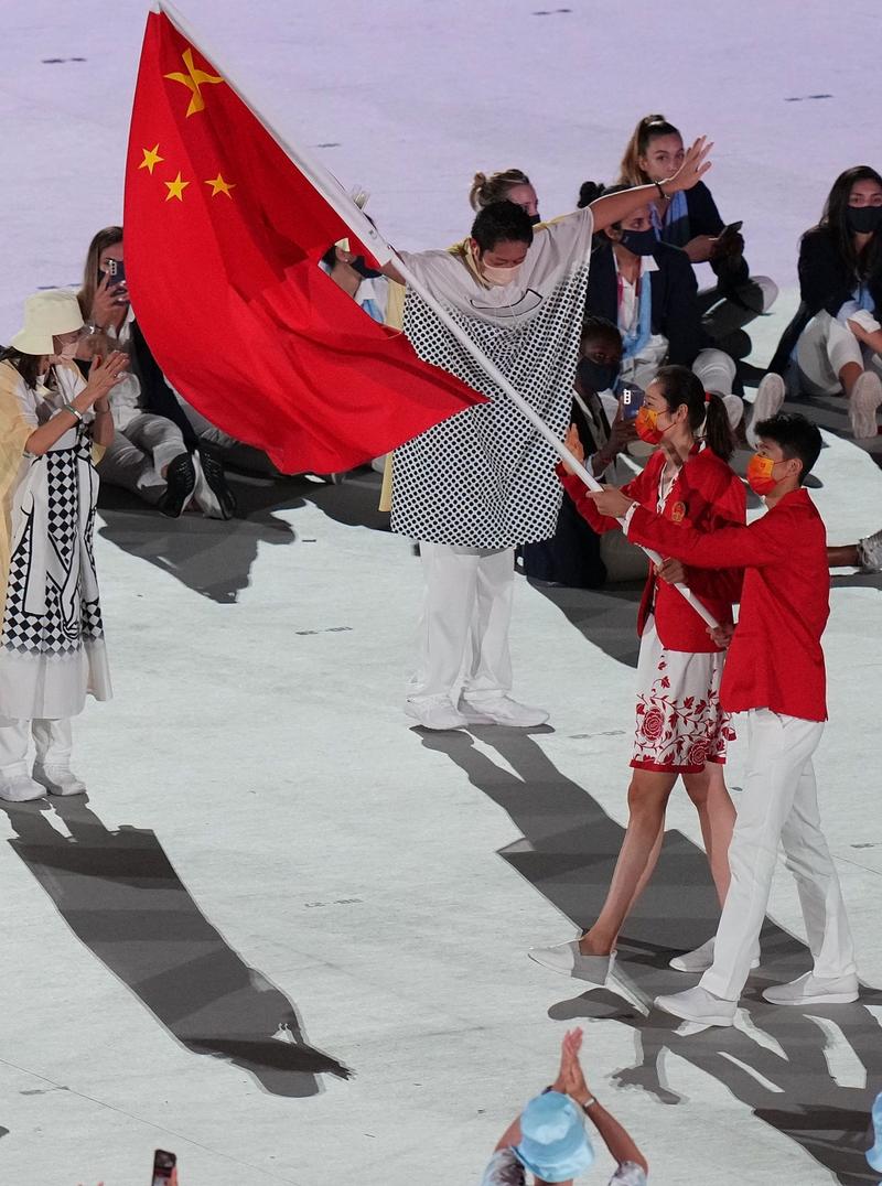 东京奥运会开幕式cctv5,东京奥运会开幕式旗手